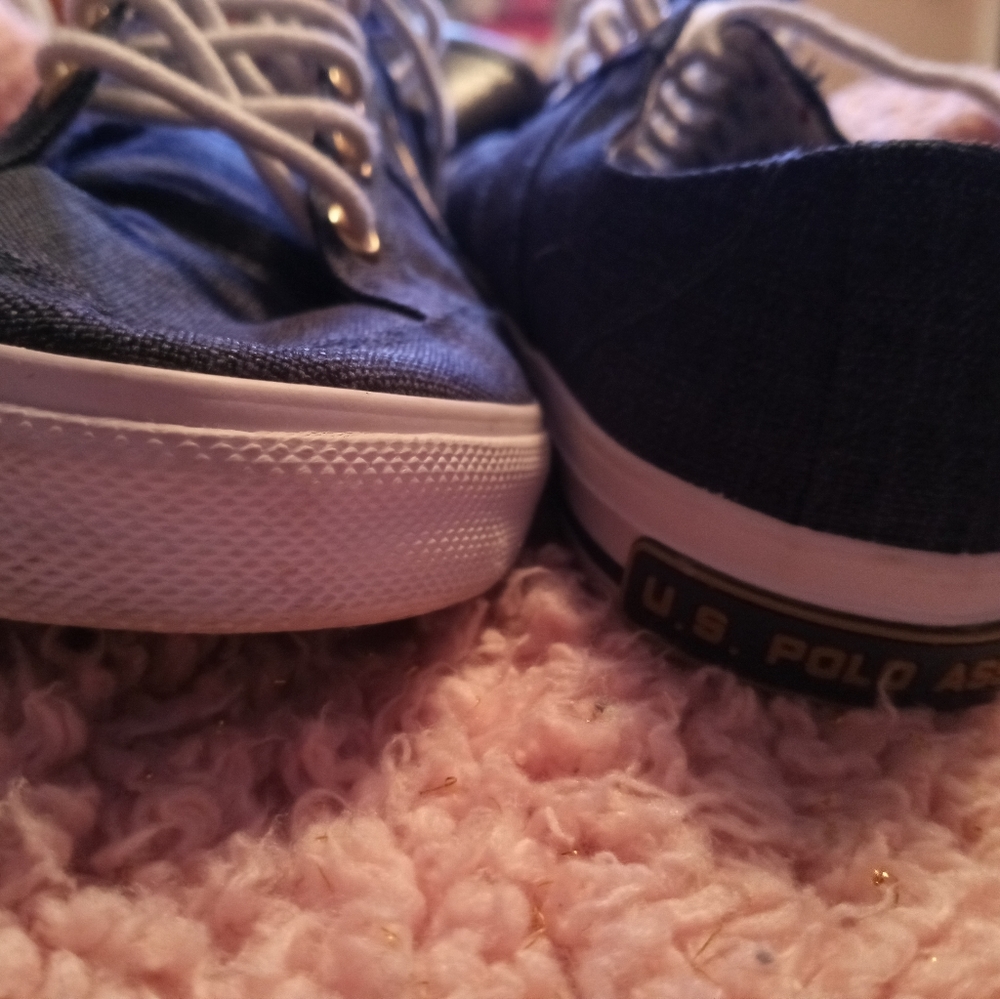 Shoes - Picture 5 of 5